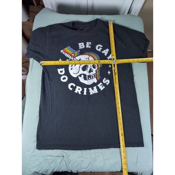 Spencer’s “BE GAY DO CRIMES” Skull and Rainbow Graphic T-Shirt Unisex M - Picture 4 of 8